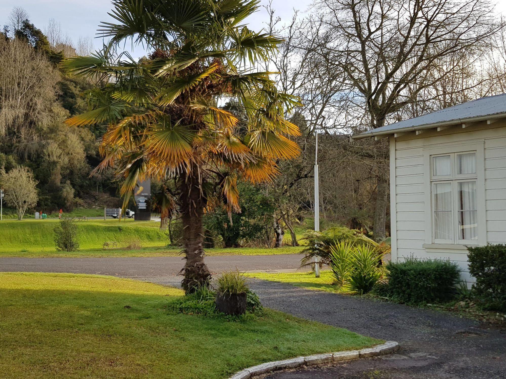 Kelly'S Riverside Motel Taumarunui Exteriér fotografie